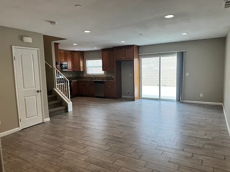 16397 Valencia Ave #1 — Photo 5