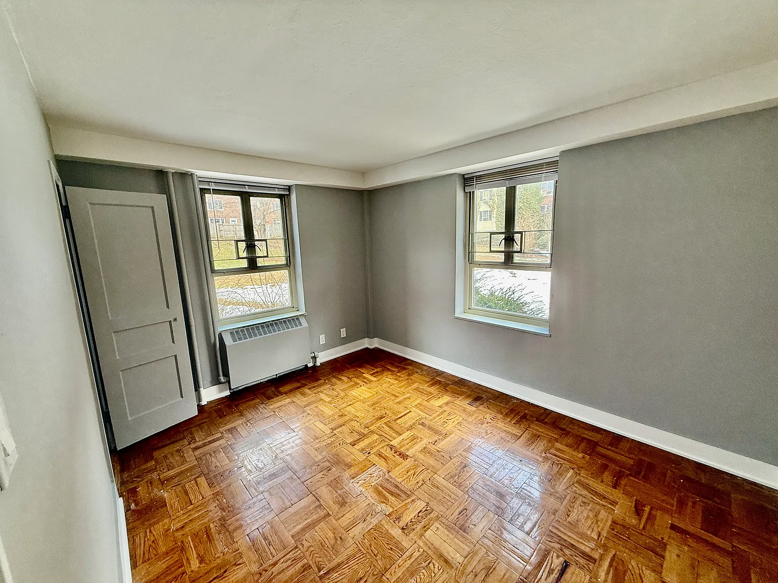 2 bed, 1000 sqft, $2,595 — Photo 4