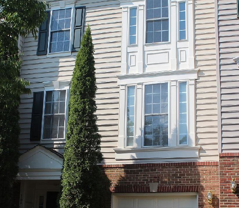 1st image of 17 Chatterly Ct