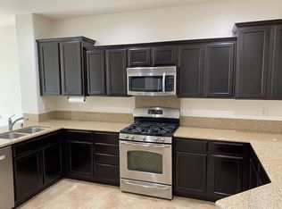 2620 Rue De Jour St, Henderson, NV 89044