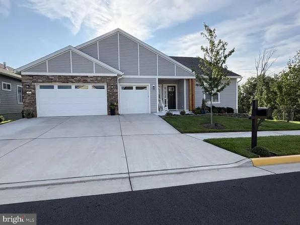 107 Yellow Birch Ct, Lake Frederick, VA 22630