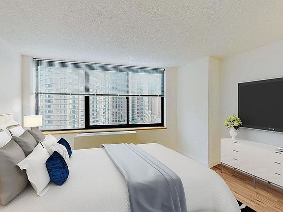 5th image of 175 E 96th St #21E