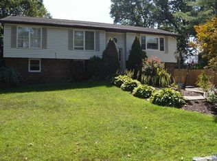 26 Lenape Rd, Ringwood, NJ 07456