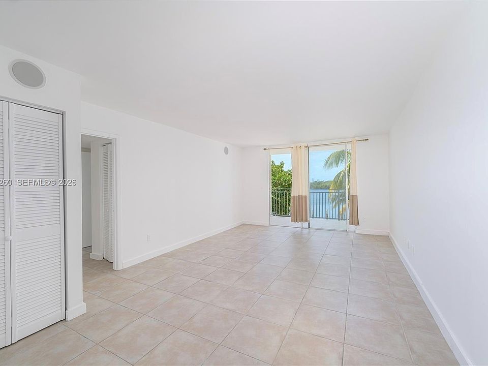 1st image of 750 NE 64th St APT B404