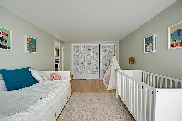 Sold by Keller Williams Realty Landmark II | media 22