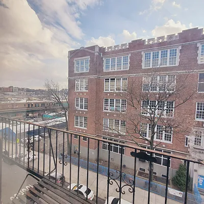 Rented by New York Residence | media 11