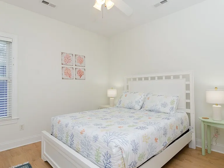 1713 Mackerel Ln — Photo 21