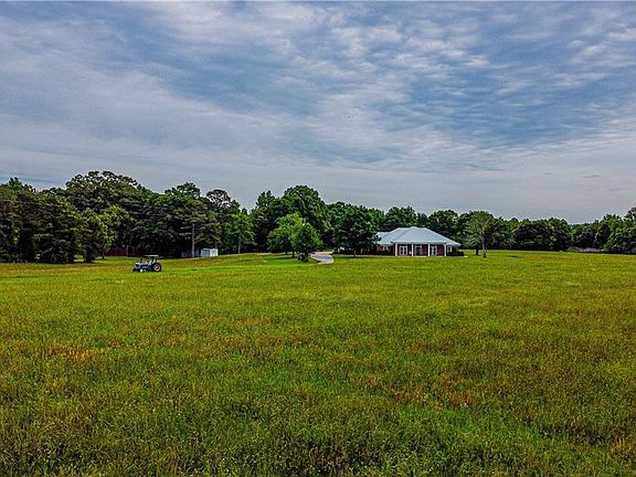 4th image of 269 Boswell Rd
