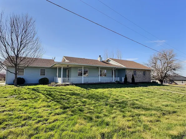 18128 Kathryn Ave, Boonville, MO 65233