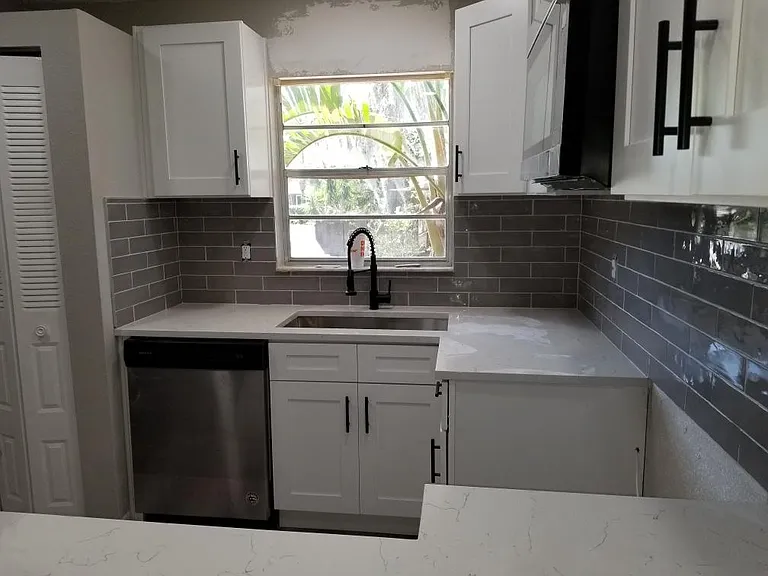 1231 Ohio Ave #A — Photo 2