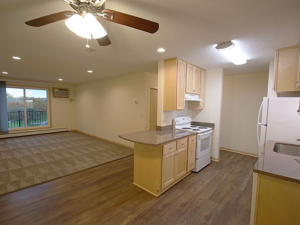 1st image of 401 E Burnsville Pkwy APT 101