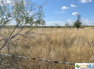 1 Sandy Ridge Ln, Rogers, TX 76569