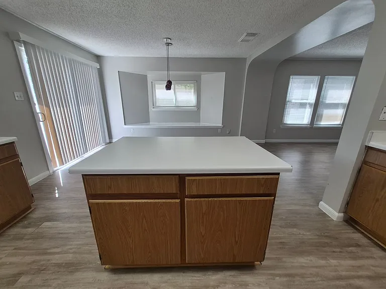 4414 Stradford Pl — Photo 14
