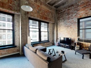 20 N State St APT 1005, Chicago, IL 60602