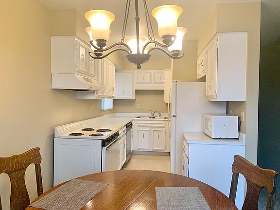5th image of 100 E Prospect Ave APT 4