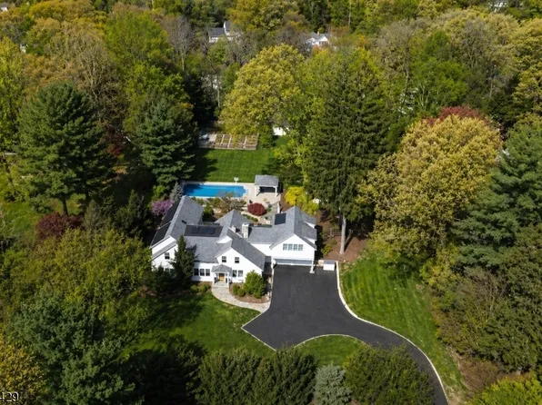 241 Grove, Ramsey Boro, NJ 07446