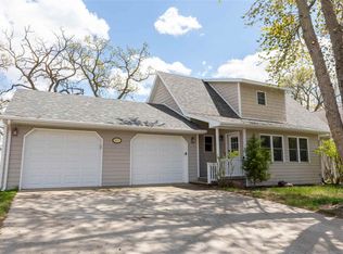 351 Hill Ave, Spirit Lake, IA 51360