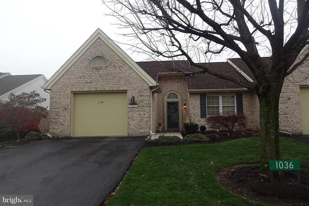 1036 Orchard Dr photo 1