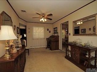 16 Risley Rd, Patchogue, NY 11772