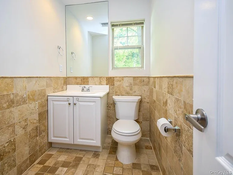 28 Dunes Ln #B — Photo 13