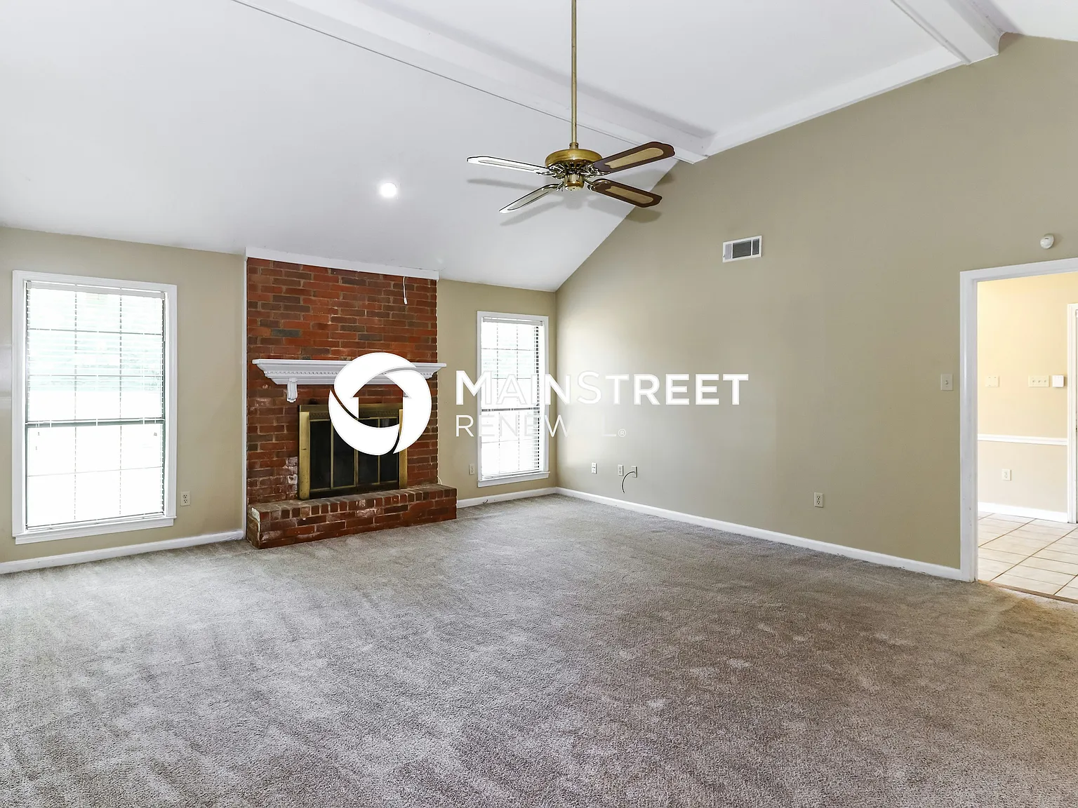 2836 Rockcreek Pkwy — Photo 3