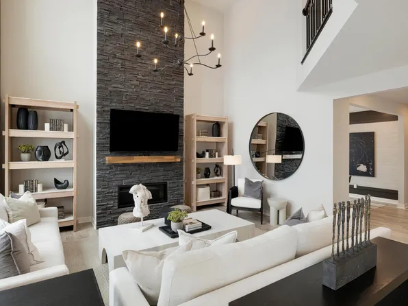 10597 Ithaca Ln N, Osseo, MN 55369