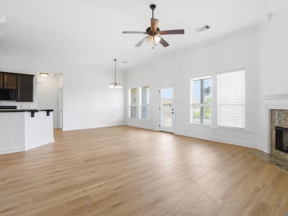 4th image of 16432 Timberstone Dr