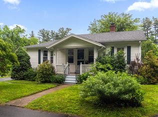 9 Carrington Ln, Farmington, CT 06032