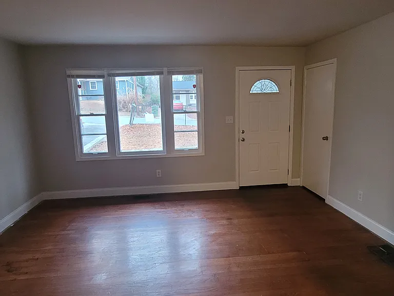 Living room 2