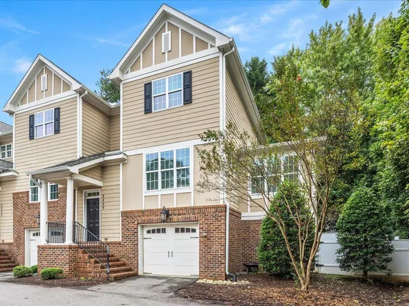 2829 Plumfield Pl, Raleigh, NC 27607