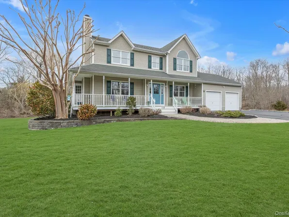 108 Vista Court, Jamesport, NY 11947
