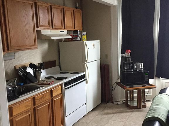 2nd image of 102 S Lake Ave APT 9