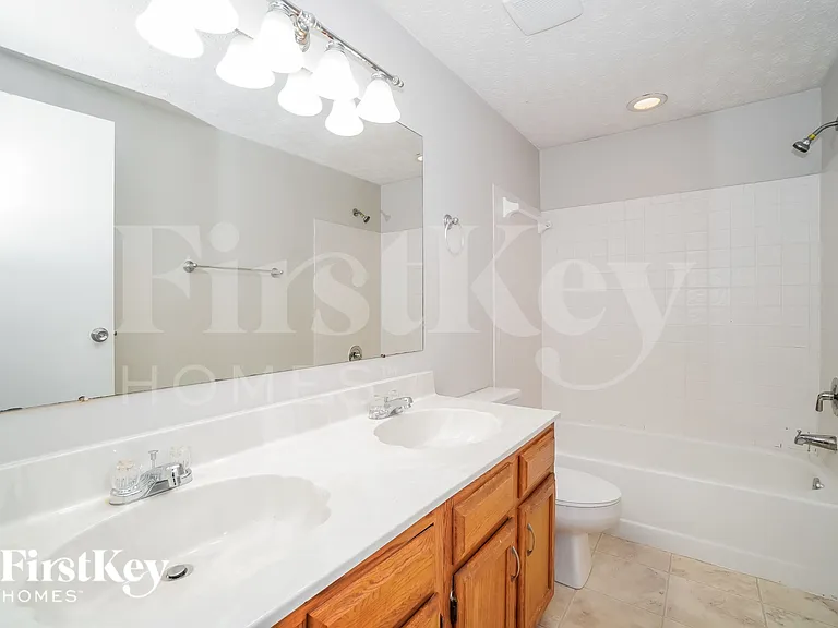 2712 Willow Glen Rd — Photo 14