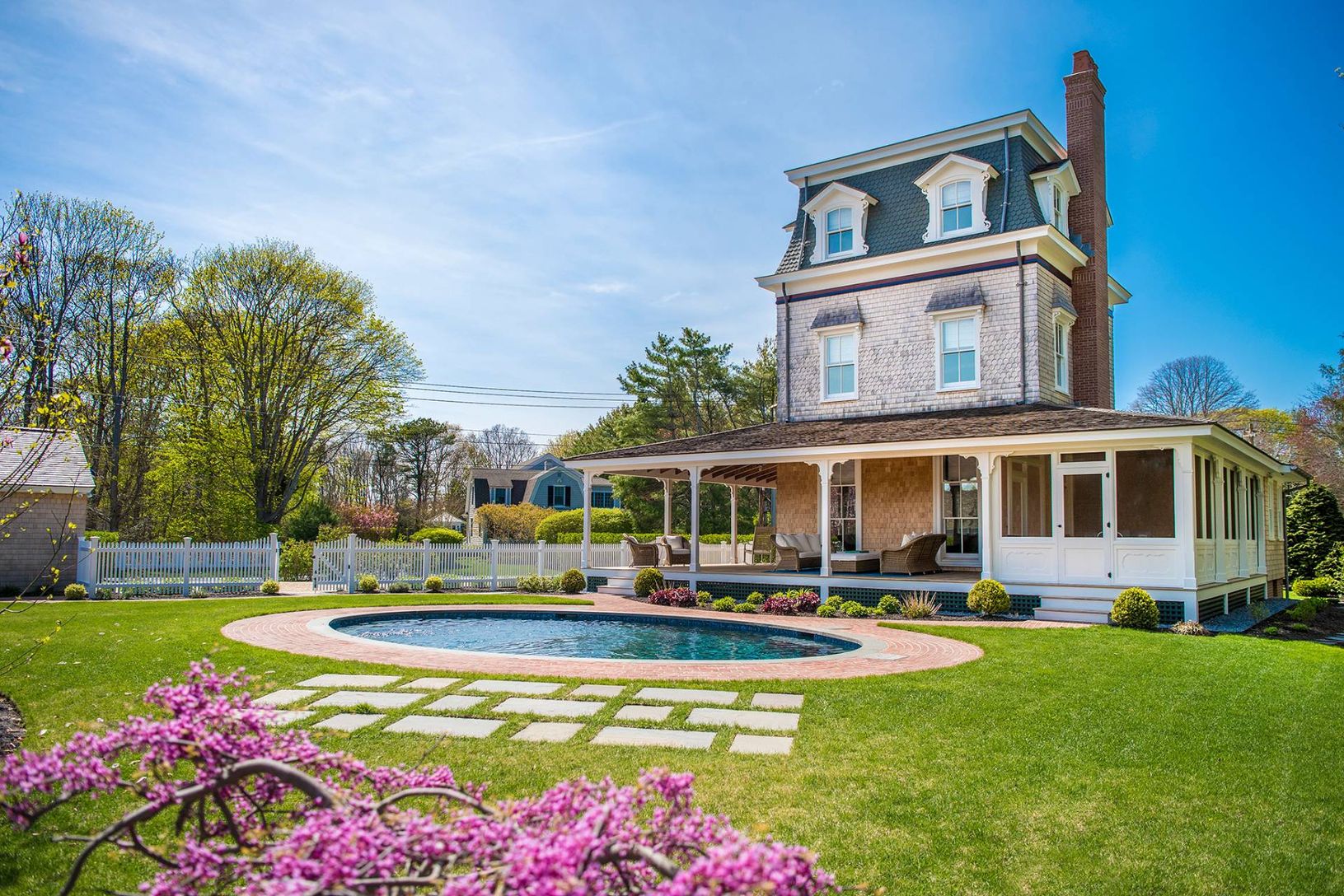  106 Old Depot Rd, Quogue