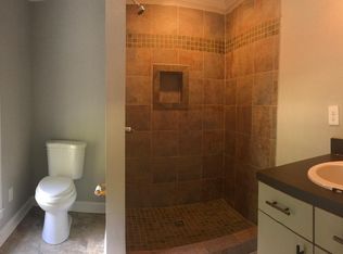 5822 Chatteron Rd, Atlanta, GA 30349