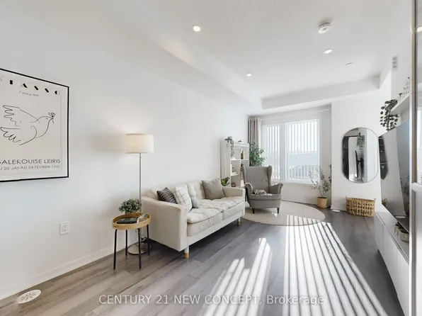 140 Honeycrisp Cres #Townhouse 284, Vaughan, ON L4K 0N7