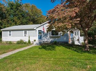 8 Gannett Ter, Sharon, MA 02067