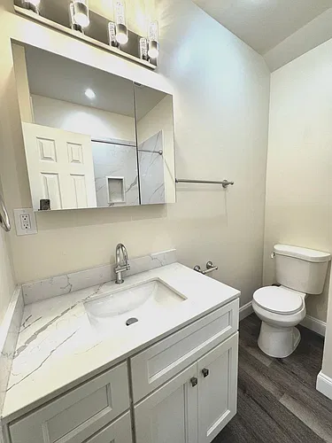 Floor plan 211
