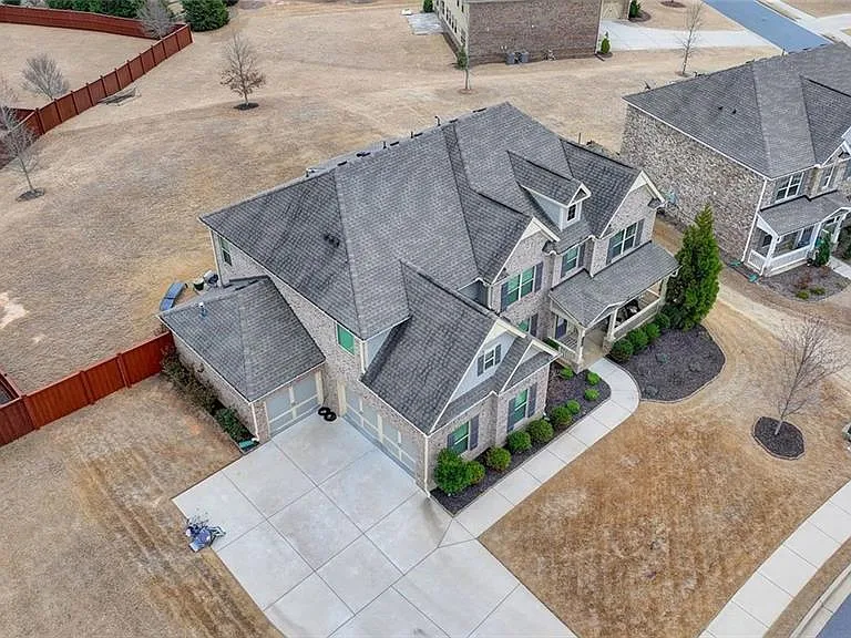 5525 Nesmith Ct — Photo 41
