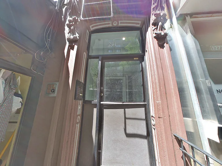 201 E 73rd St #11 — Photo 7