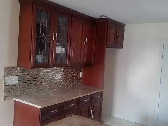 3rd image of 18530 Fonda Ave