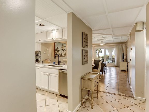 3rd image of 1625 Sea Dunes Pl