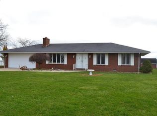 940 E Hickory Grove Rd, Pt Clinton, OH 43452