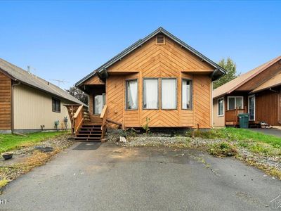 10110 Salix Cir, Anchorage, AK, 99507