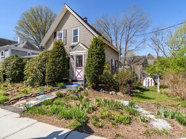 128 N Main St, Natick, MA 01760