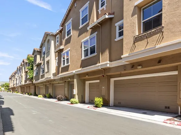 2175 Beech Cir, San Jose, CA 95131