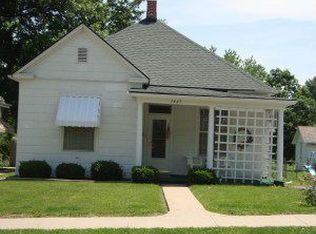 1443 N 11th St, Saint Joseph, MO 64501