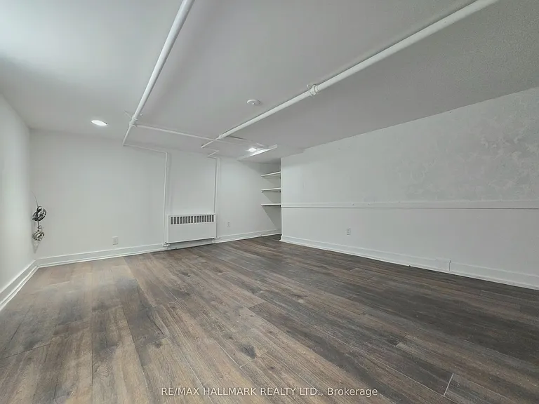 49 Hunt Ave — Photo 12