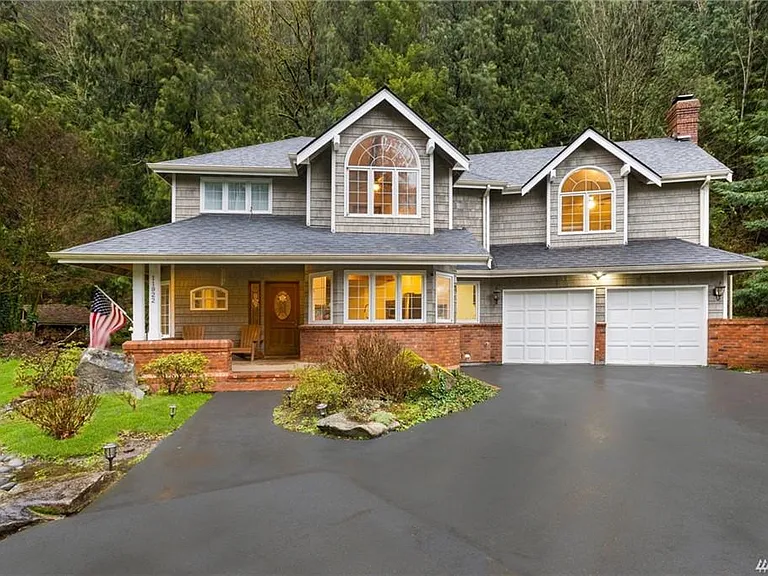 11922 Issaquah Hobart Rd SE — Photo 1