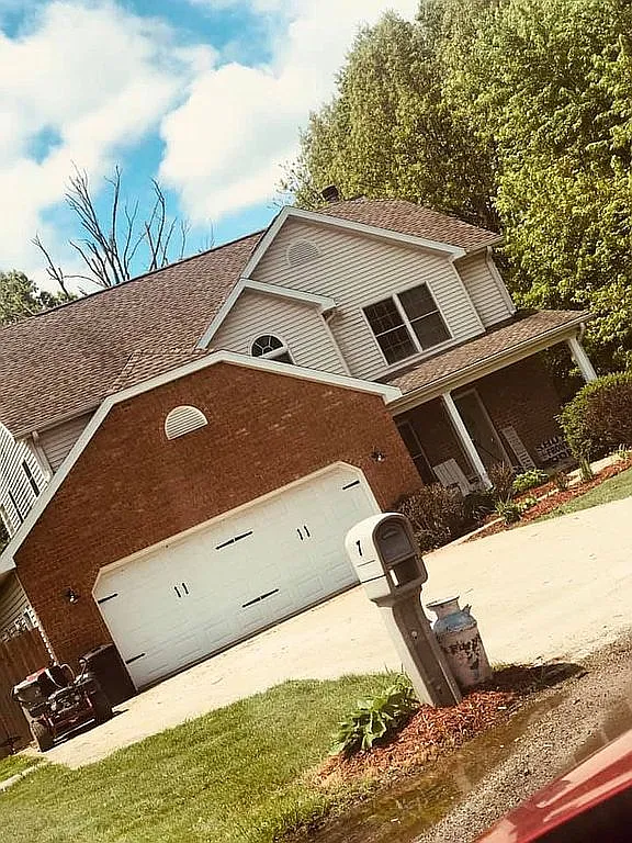 7 Rose Ln photo 1